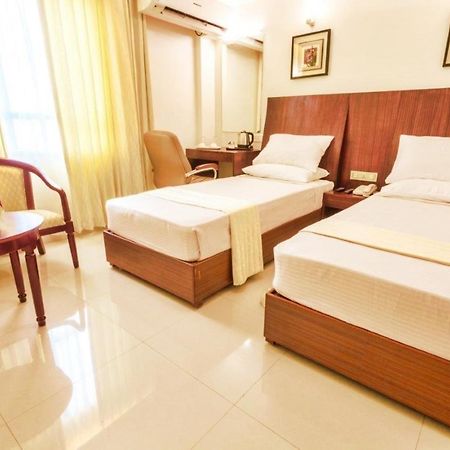 Genx Kr Inn Manyata Bangalore Buitenkant foto