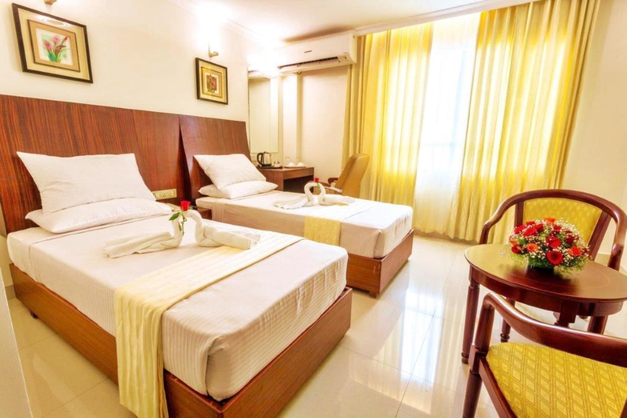 Genx Kr Inn Manyata Bangalore Buitenkant foto