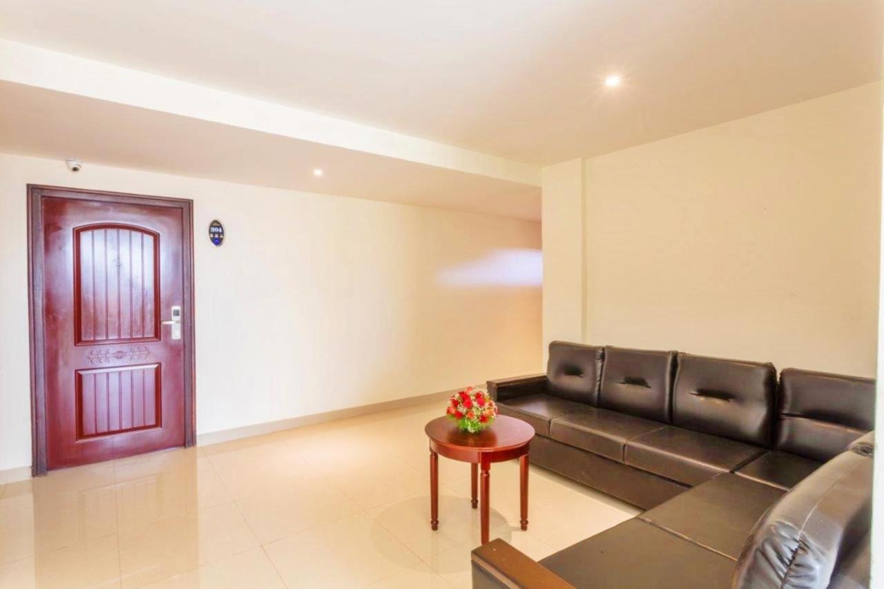 Genx Kr Inn Manyata Bangalore Buitenkant foto